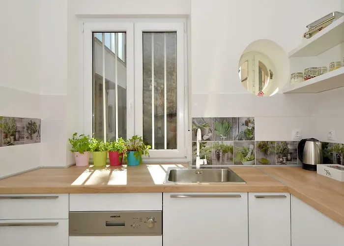 Apartment Zagrebacka 13 Split